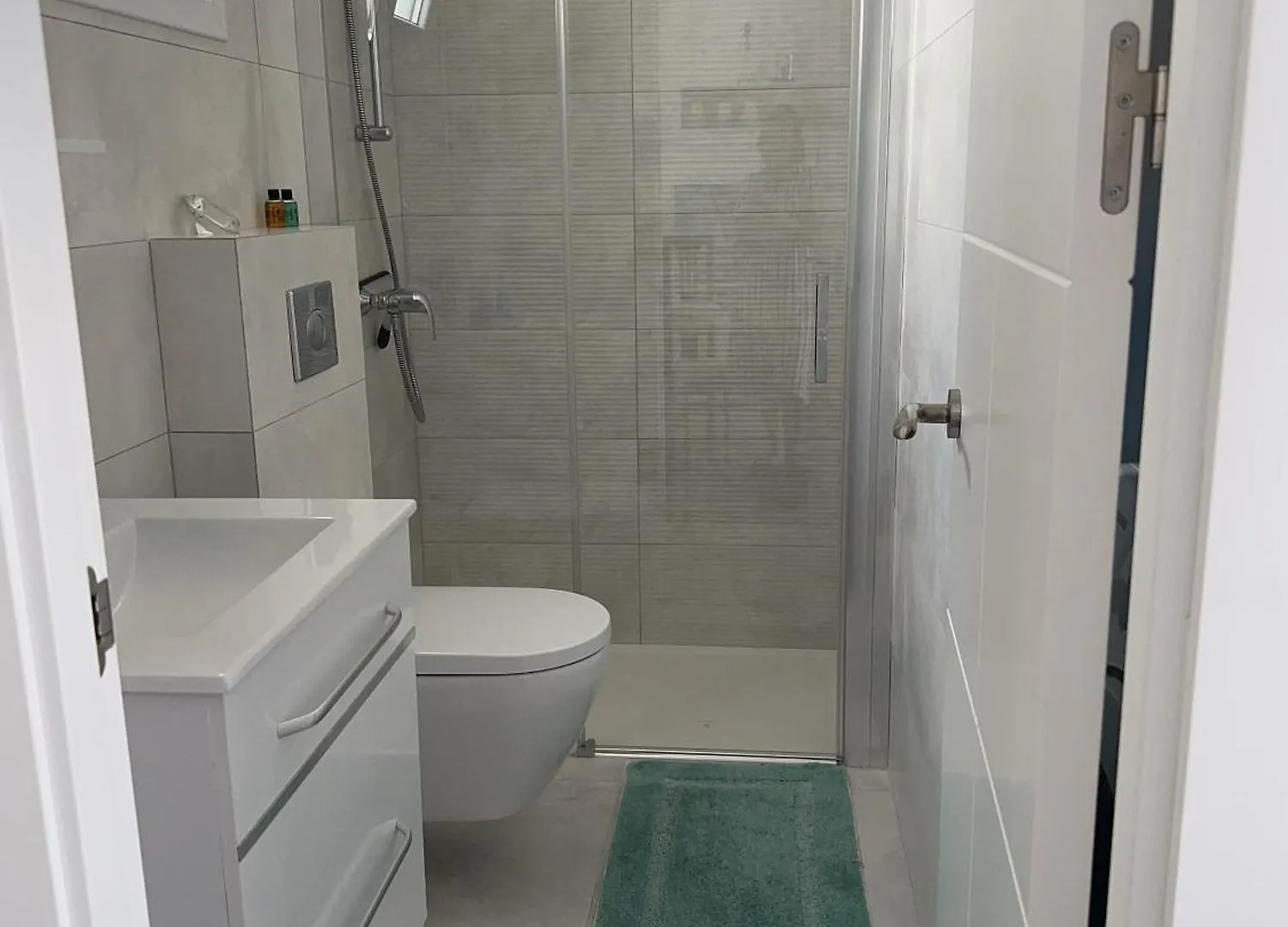 Ekataapartment Roses Spanien
